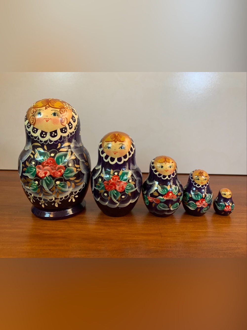 Vintage Signed Russian Nesting Doll 5 Piece Set Blonde Girl With Flowers